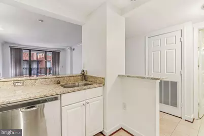 1050 N Taylor Street #1-105, Arlington, VA 22201 - Photo 8
