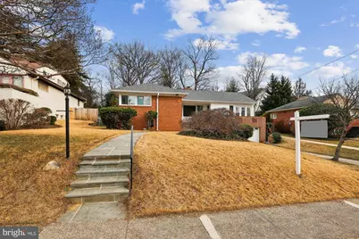 3713 Nelly Custis Drive, Arlington, VA 22207 - Photo 4