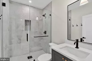 1615 N Wakefield St, Arlington, VA 22207 - Photo 46