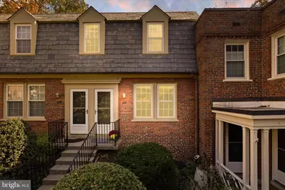 1401 S Barton Street #231, Arlington, VA 22204 - Photo 1