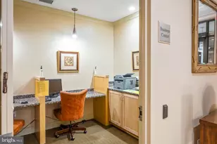 2220 N Fairfax Dr, Arlington, VA 22201 - Photo 32