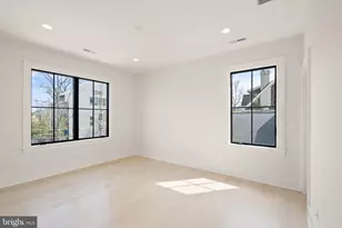 802 N Edgewood St, Arlington, VA 22201 - Photo 36