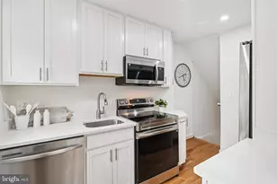 3034 S Buchanan St, Arlington, VA 22206 - Photo 8