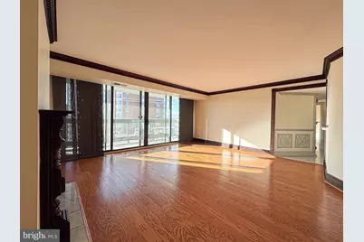 3800 Fairfax Drive #1705, Arlington, VA 22203 - Photo 2