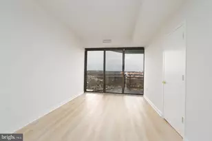 [Address not provided], Arlington, VA 22209 - Photo 6
