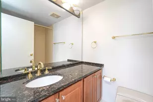 [Address not provided], Arlington, VA 22209 - Photo 10
