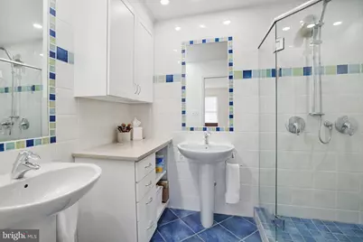 2047 N Abingdon Street, Arlington, VA 22207 - Photo 22