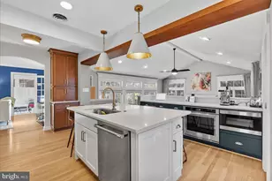 2412 N Columbus St, Arlington, VA 22207 - Photo 14