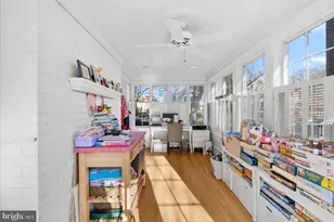 2412 N Columbus St, Arlington, VA 22207 - Photo 10