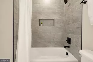 5707 9th St N, Arlington, VA 22205 - Photo 36