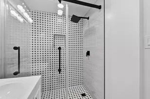 4390 Lorcom Ln, Arlington, VA 22207 - Photo 6