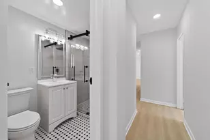 4390 Lorcom Ln, Arlington, VA 22207 - Photo 8