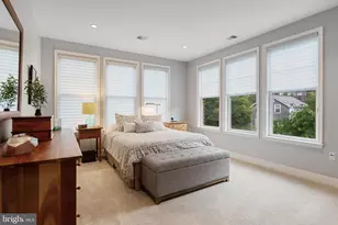 1418 N Rhodes St, Arlington, VA 22209 - Photo 16