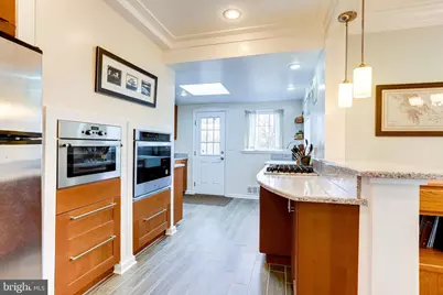 907 26th Street S, Arlington, VA 22202 - Photo 32