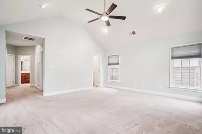 1310 S Glebe Road, Arlington, VA 22204 - Photo 16