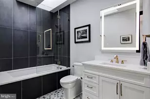 3431 14th St N, Arlington, VA 22201 - Photo 24