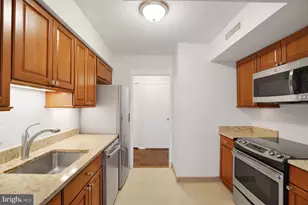 3800 Fairfax Dr, Arlington, VA 22203 - Photo 6