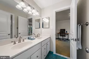 6907 30th St N, Arlington, VA 22213 - Photo 54