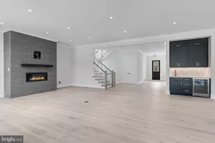 5613 34th St N, Arlington, VA 22207 - Photo 16