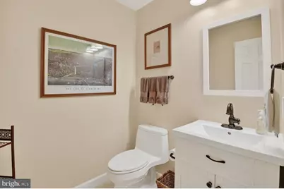 2121D N Monroe Street, Arlington, VA 22207 - Photo 10