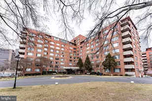 1111 Arlington Blvd, Arlington, VA 22209 - Photo 10