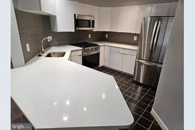 6908 Fairfax Drive #300, Arlington, VA 22213 - Photo 10