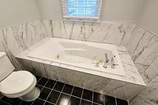 6908 Fairfax Dr, Arlington, VA 22213 - Photo 18