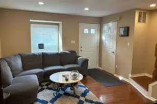 5008 9th St S, Arlington, VA 22204 - Photo 2
