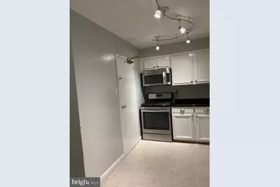 1300 Army Navy Drive #223, Arlington, VA 22202 - Photo 12