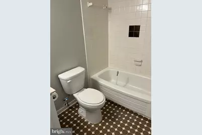 1300 Army Navy Drive #223, Arlington, VA 22202 - Photo 8