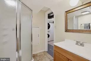 2604 S Troy Street S, Arlington, VA 22206 - Photo 24