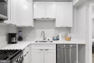2918 17th Street S, Arlington, VA 22204 - Photo 12