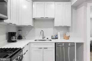 2918 17th St S, Arlington, VA 22204 - Photo 12