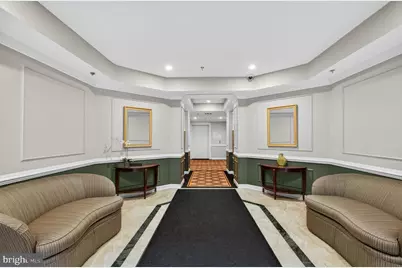 1320 N Wayne Street #102, Arlington, VA 22201 - Photo 32