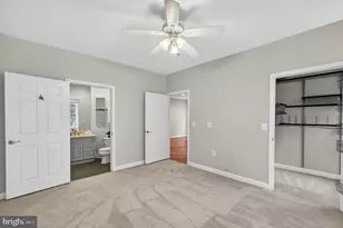 1320 N Wayne St, Arlington, VA 22201 - Photo 18