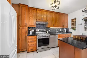 3209 13th Rd S, Arlington, VA 22204 - Photo 10