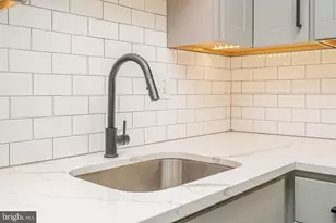 1300 Army Navy Dr, Arlington, VA 22202 - Photo 20