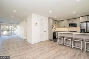 1300 Army Navy Dr, Arlington, VA 22202 - Photo 16