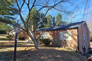 4006 N Glebe Road N, Arlington, VA 22207 - Photo 2