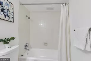 2030 N Adams St, Arlington, VA 22201 - Photo 28