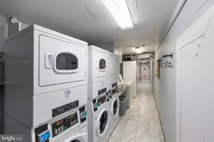 2030 N Adams St, Arlington, VA 22201 - Photo 36