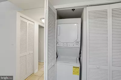 1024 N Utah Street #522, Arlington, VA 22201 - Photo 8