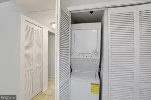 1024 N Utah St, Arlington, VA 22201 - Photo 8