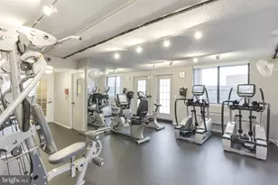 1024 N Utah St, Arlington, VA 22201 - Photo 14