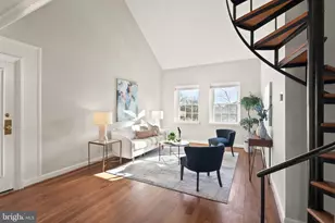 3046 S Abingdon St, Arlington, VA 22206 - Photo 4