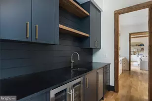 4283 38th St N, Arlington, VA 22207 - Photo 16