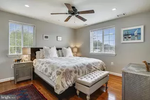 4113 S Four Mile Run Dr, Arlington, VA 22204 - Photo 10