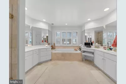 1723 22nd Court N, Arlington, VA 22209 - Photo 24