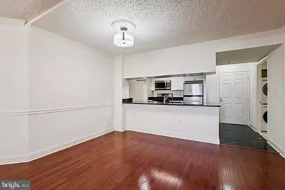 1276 N Wayne Street #805, Arlington, VA 22201 - Photo 2