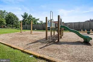 1506 S George Mason Dr, Arlington, VA 22204 - Photo 16